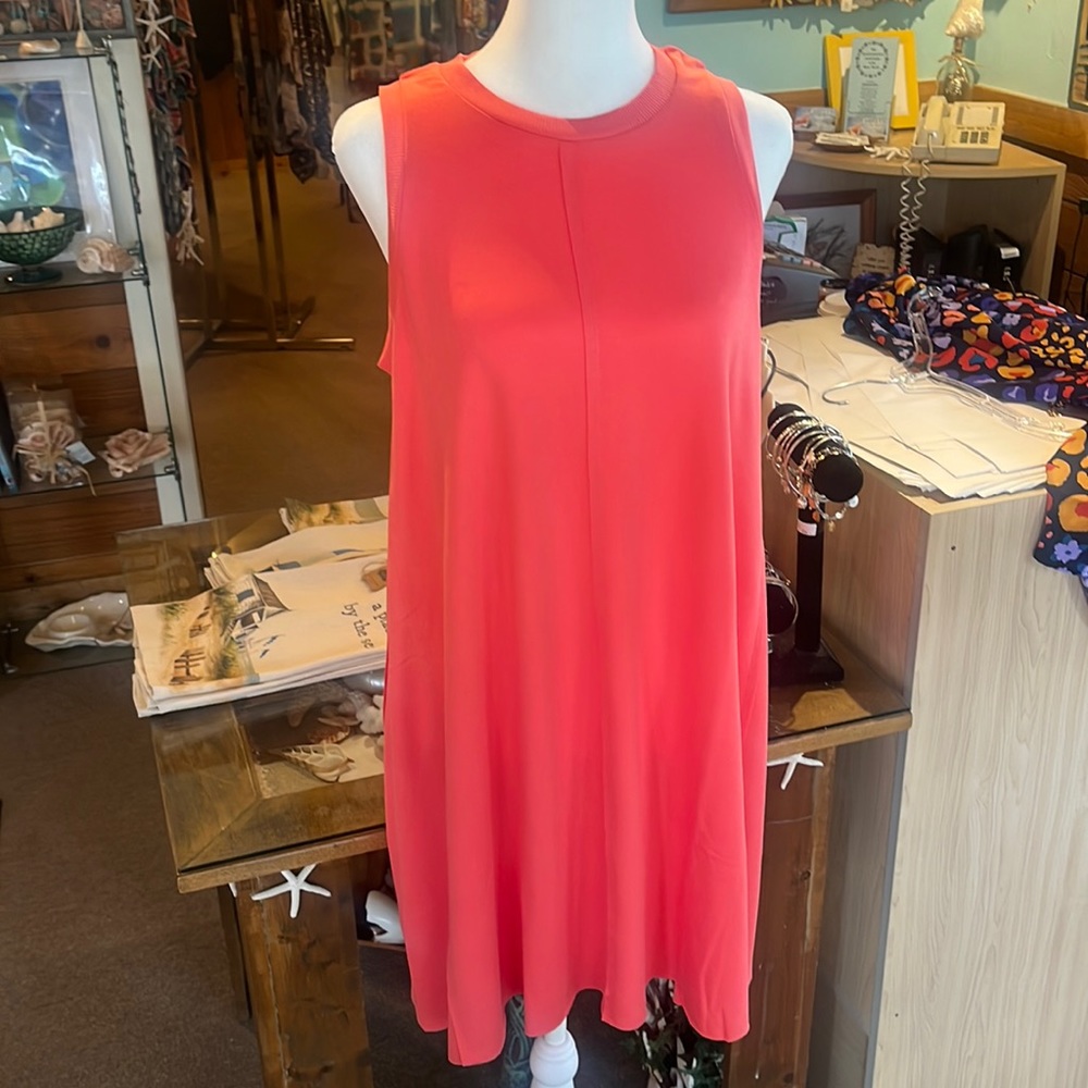 Coral, soft and easy summer dress!